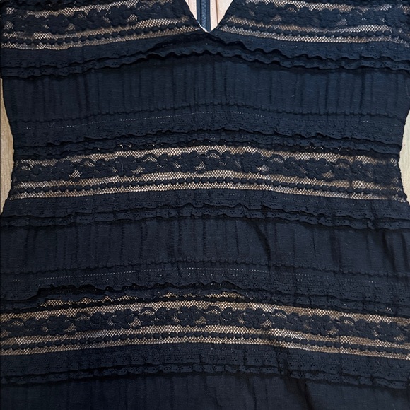 Black Long Sleeve Lace Top - Picture 3 of 9